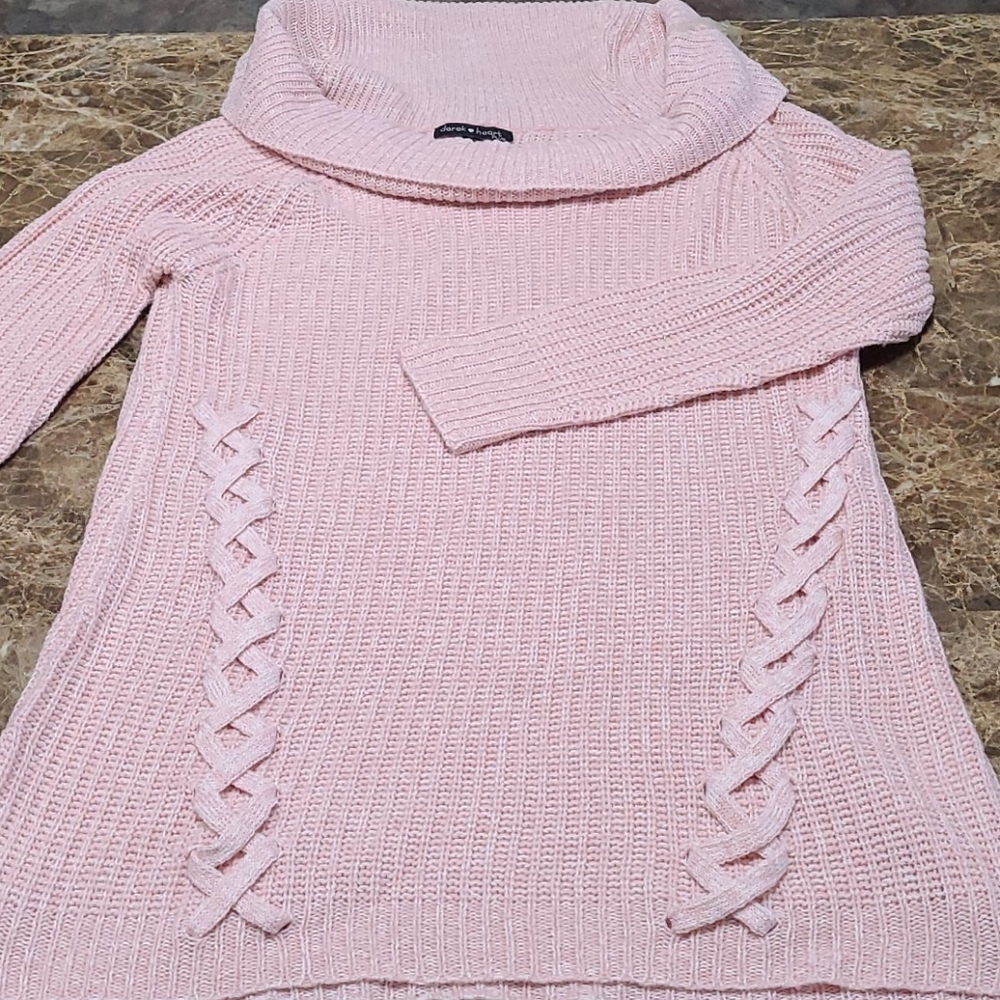 NWOT Derek Hart cowl neck sweater tunic